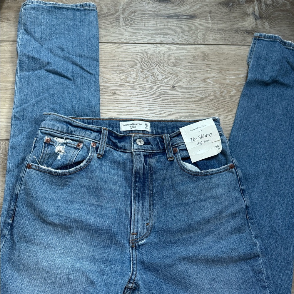 Abercrombie and Fitch The Skinny High Rise Jeans